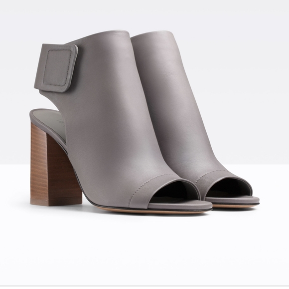 Vince Faye Open Toe Booties - Picture 6 of 8